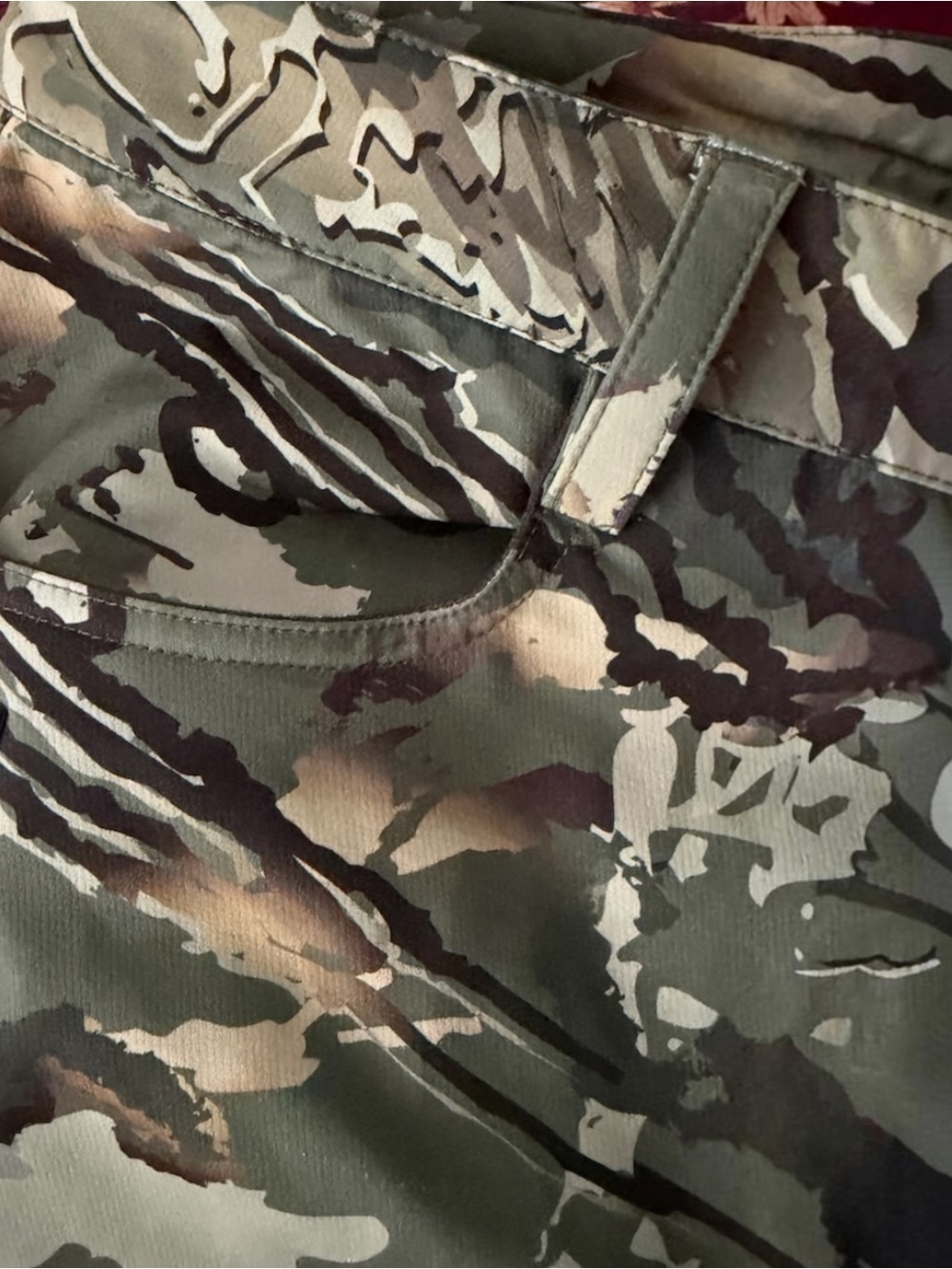 Under Armour Storm Men’s Camo Outdoor Performance Pants - Picture 5 of 8